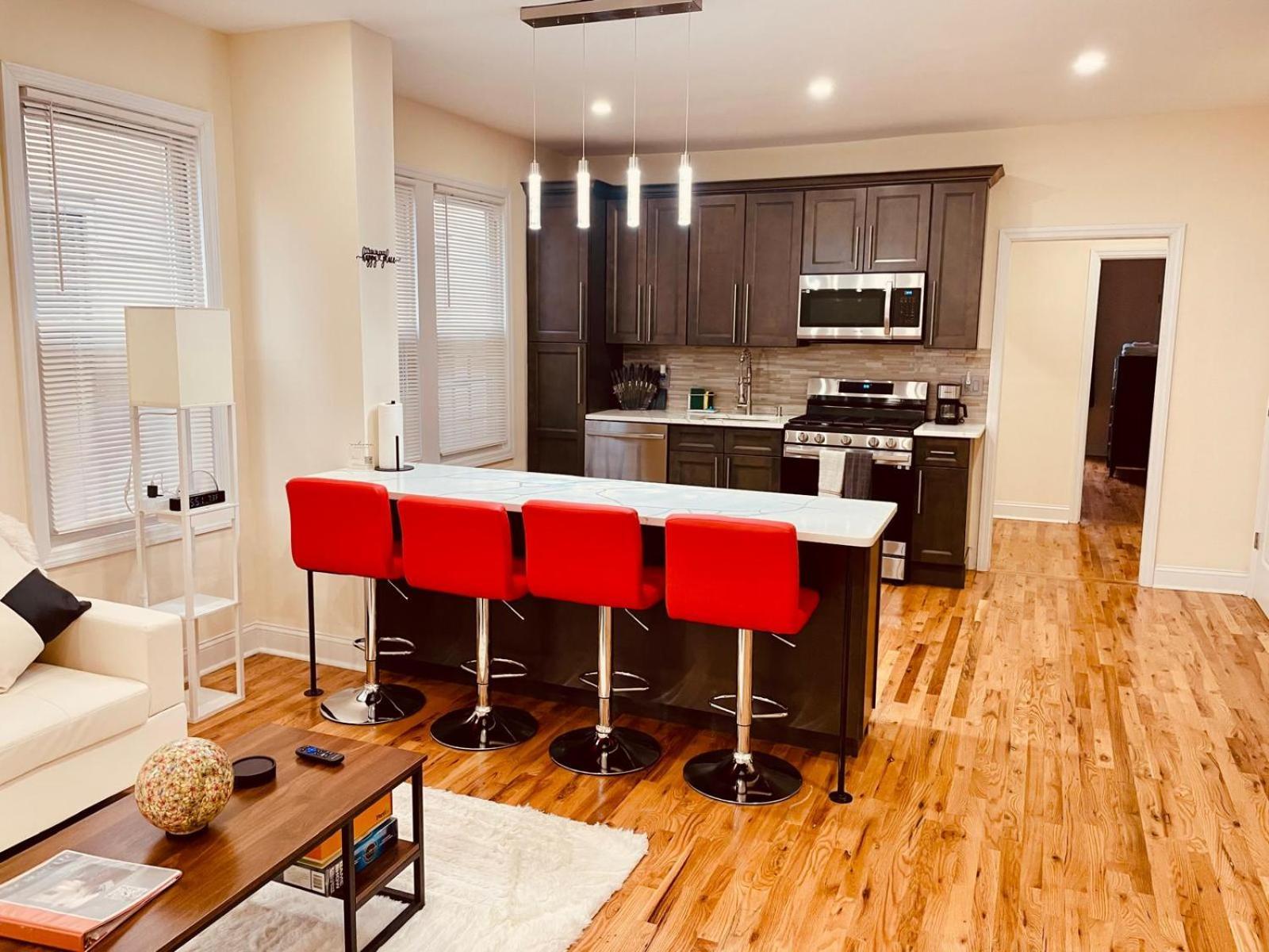 Апартаменти Ooohlala! 2 Beds And 2 Full Baths W/Free Parking Ньюарк Екстер'єр фото